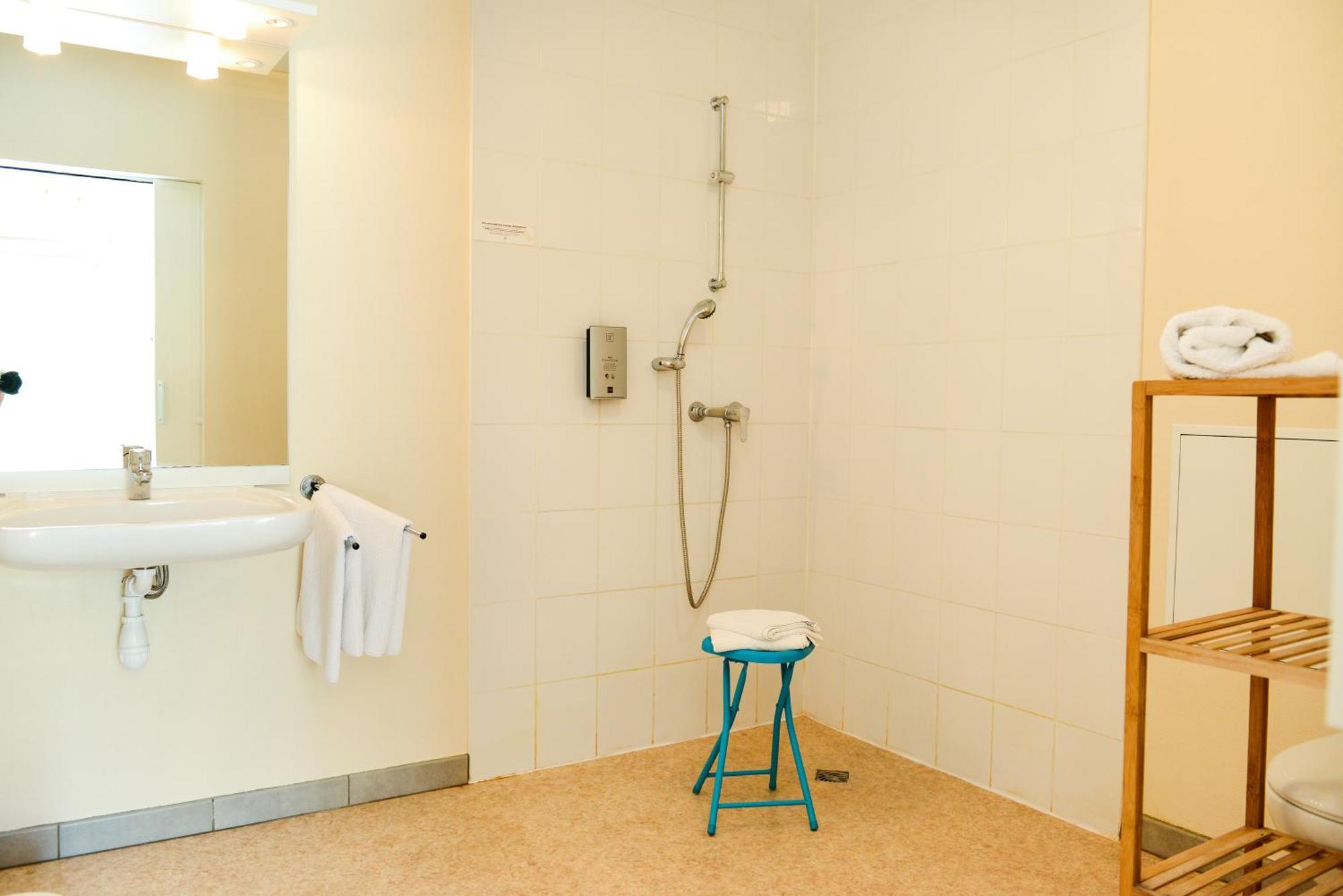 Logis Hostellerie Du Neez Gan Εξωτερικό φωτογραφία