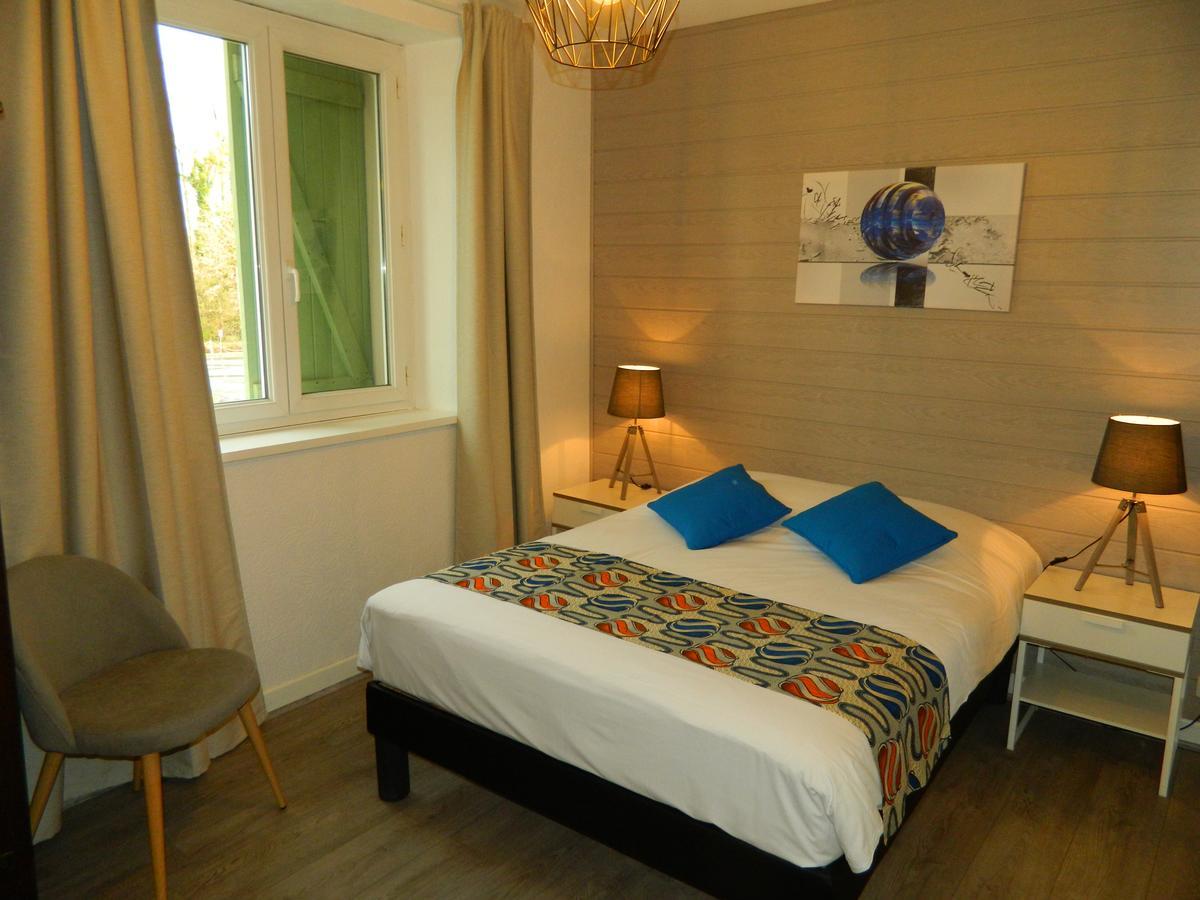 Logis Hostellerie Du Neez Gan Εξωτερικό φωτογραφία